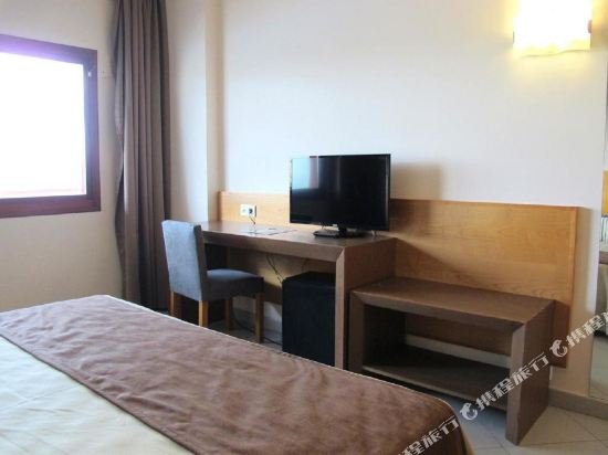 Фото Ohtels Campo De Gibraltar