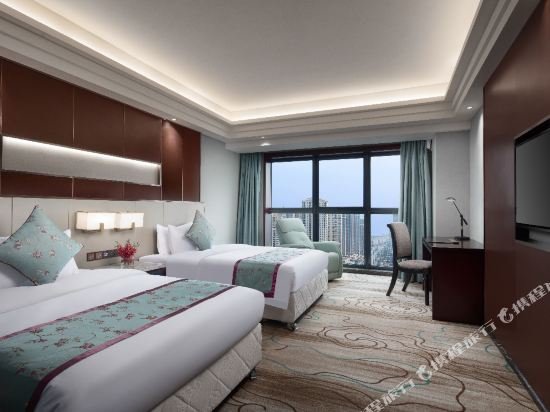 Фото Ramada by Wyndham Wuhan North