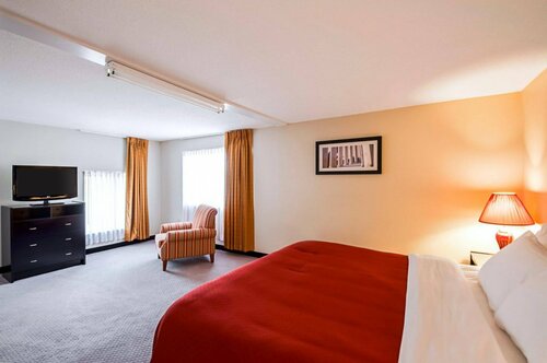 Гостиница Quality Inn near Potomac Mills в Вудбридже