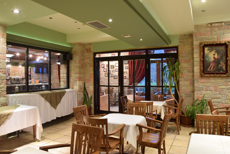 Фото Mont Helmos Hotel