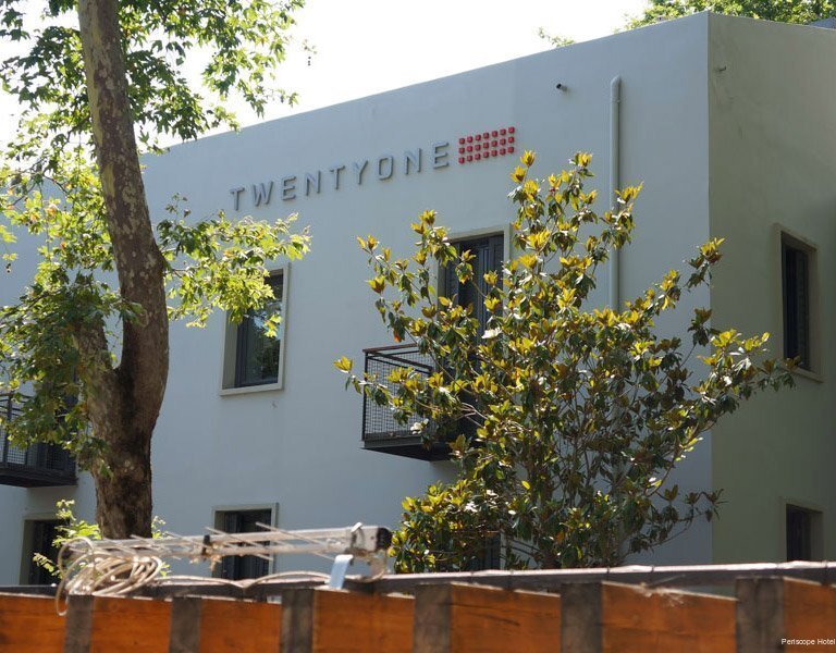 Фото Periscope Hotel