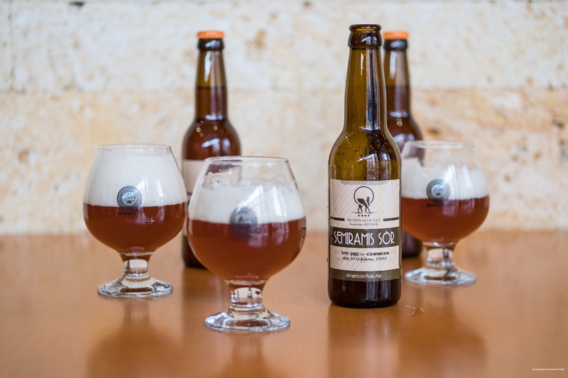 Фото Semiramis Business Hotel