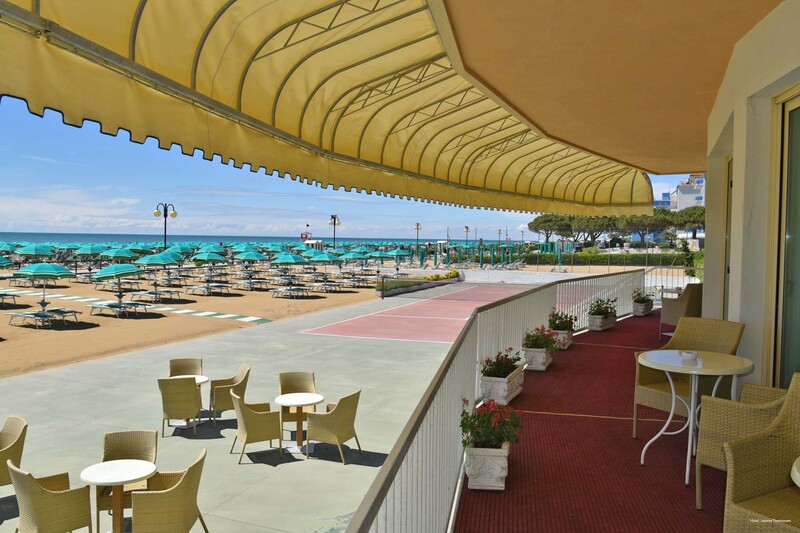 Фото Hotel Janeiro Frontemare