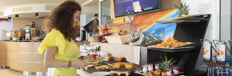 Фото Hotel Ghirlandina