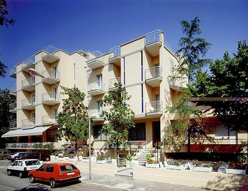 Внешний вид отеля Hotel Diplomat Marine в Каттолике, фото 5