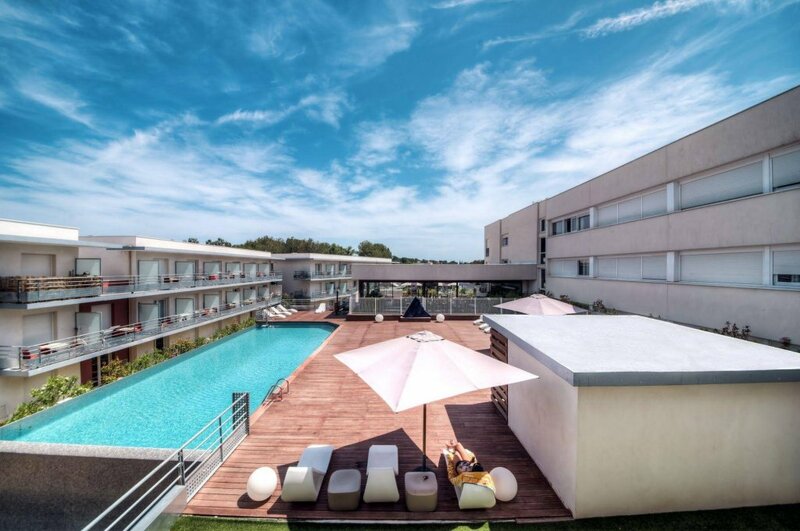 Гостиница Zenitude Hôtel-Résidences Antibes Le Maestria в Антибе