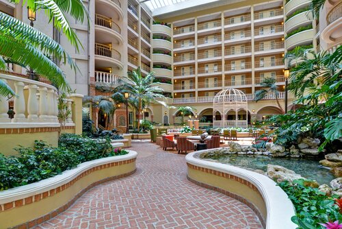 Гостиница Embassy Suites by Hilton Orlando North