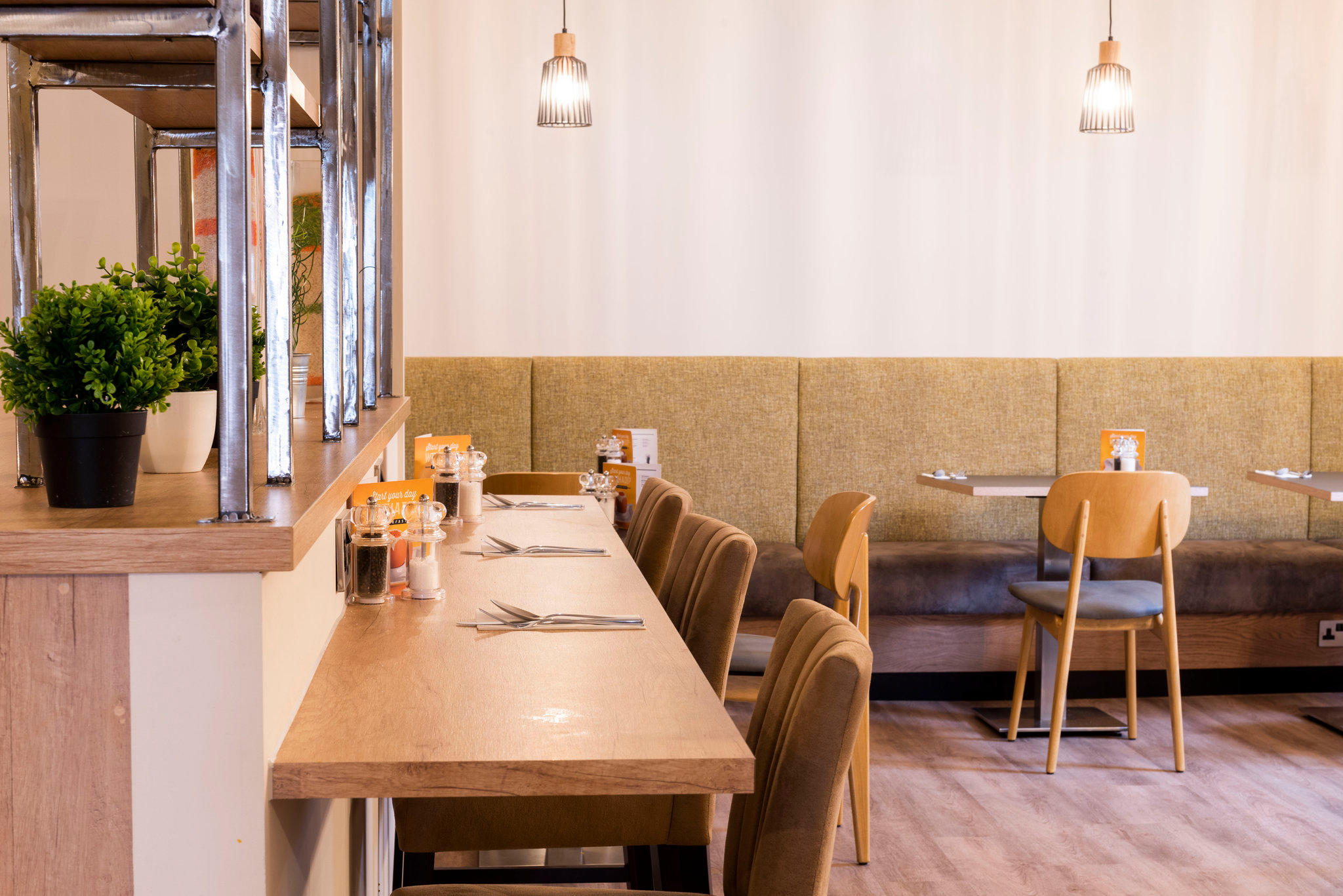 Фото Holiday Inn Birmingham M6 Jct7