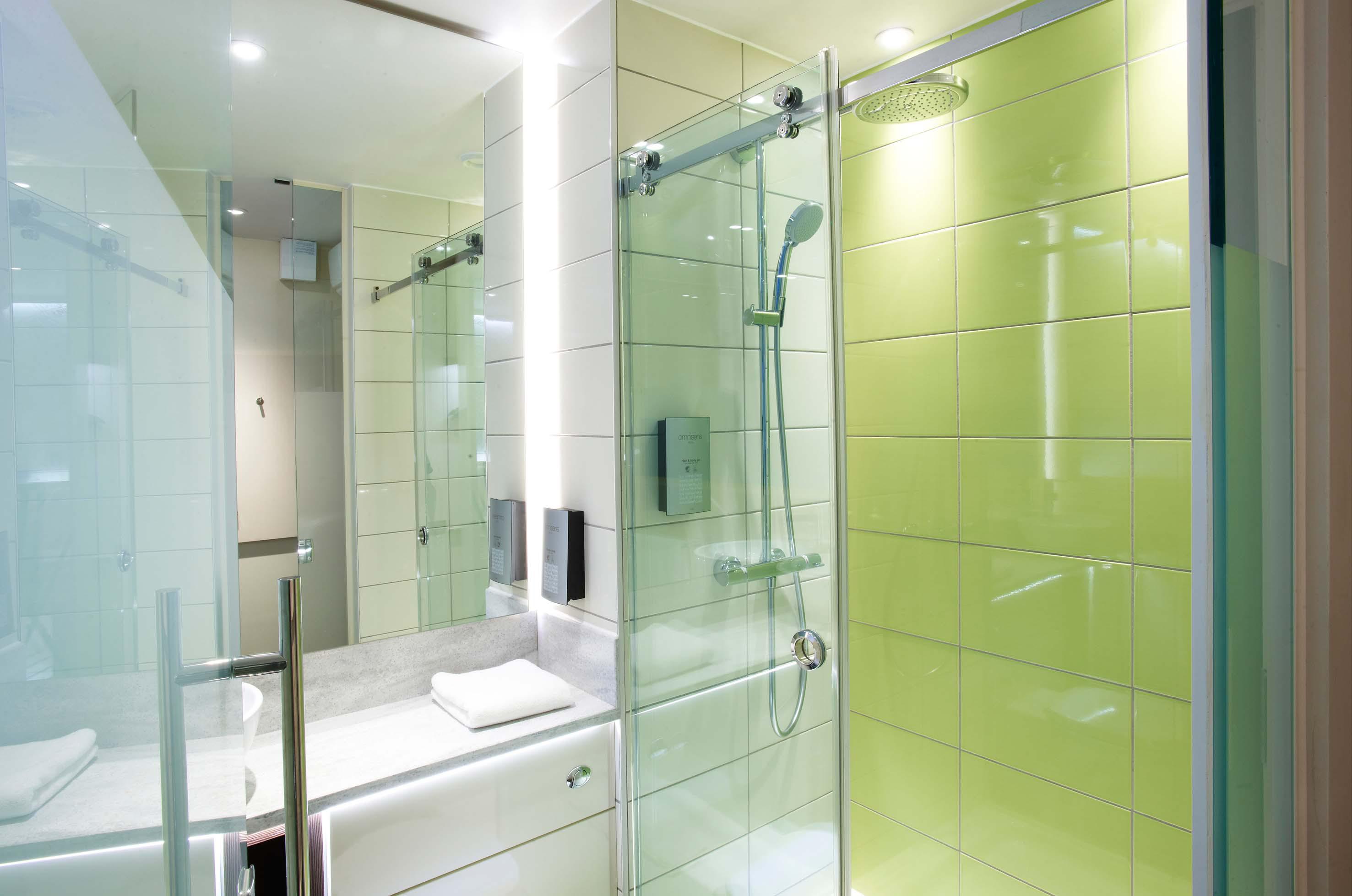 Фото Hub by Premier Inn London Goodge Street hotel