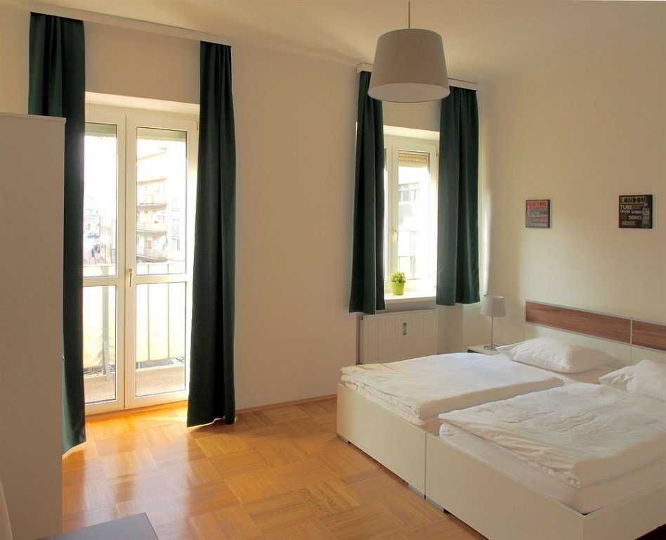 Фото B&b Hotel Graz-Hbf