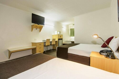 Гостиница Coral Sands Motel в Маккае