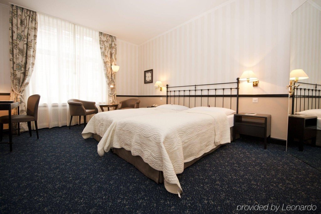 Фото отеля 3