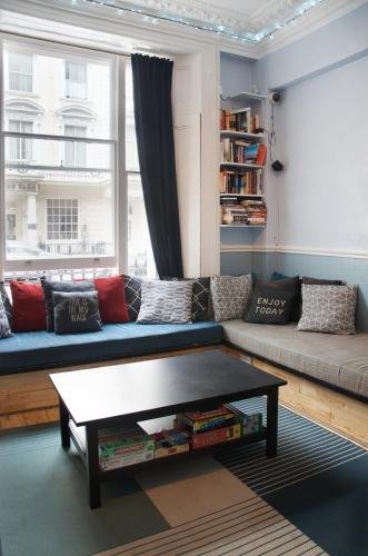 Фото Astor Kensington Hostel