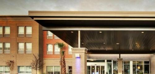 Гостиница Holiday Inn Express & Suites Bensenville - O'Hare в Нортлейке