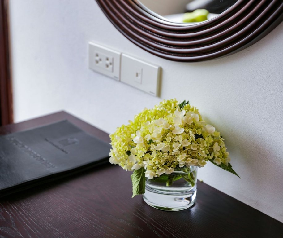 Фото Hanoian Central Hotel & SPA