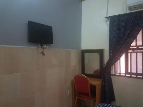 Фото Pedallo Luxury Inn Ltd