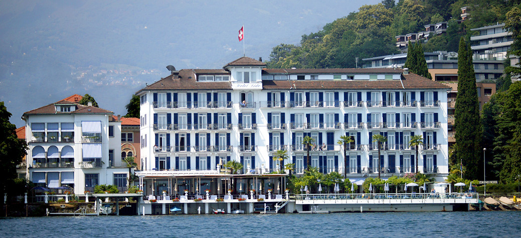 Фото отеля 1