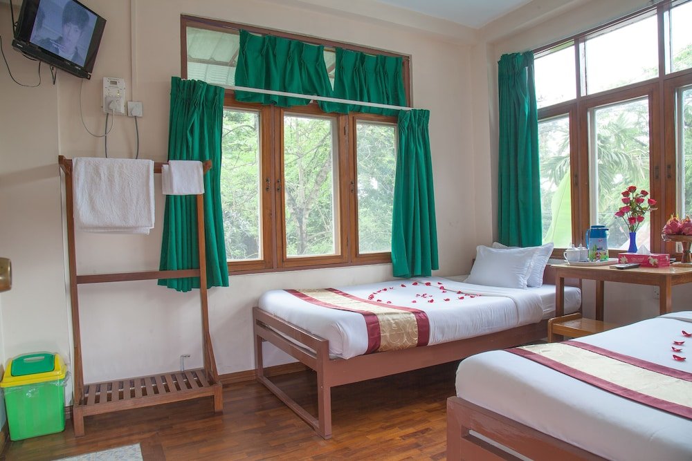 Фото Mother Land Inn 2 - Hostel