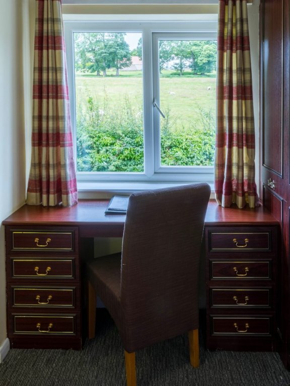 Фото Springfield Hotel & Health Club