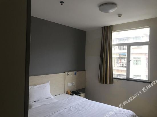 Фото 7 Days Inn Bayi Square Second Branch