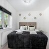Bracknell Outstanding 4 Bedroom House