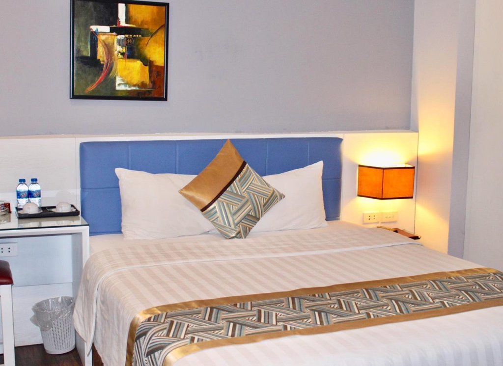 Фото Lucky Hotel - 69 Tran Duy Hung