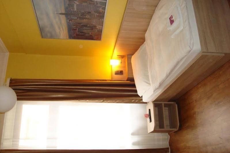 Фото Hotel-Pension Kieler Hof