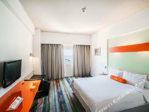 Гостиница Harris Hotel Batam Center - Batam