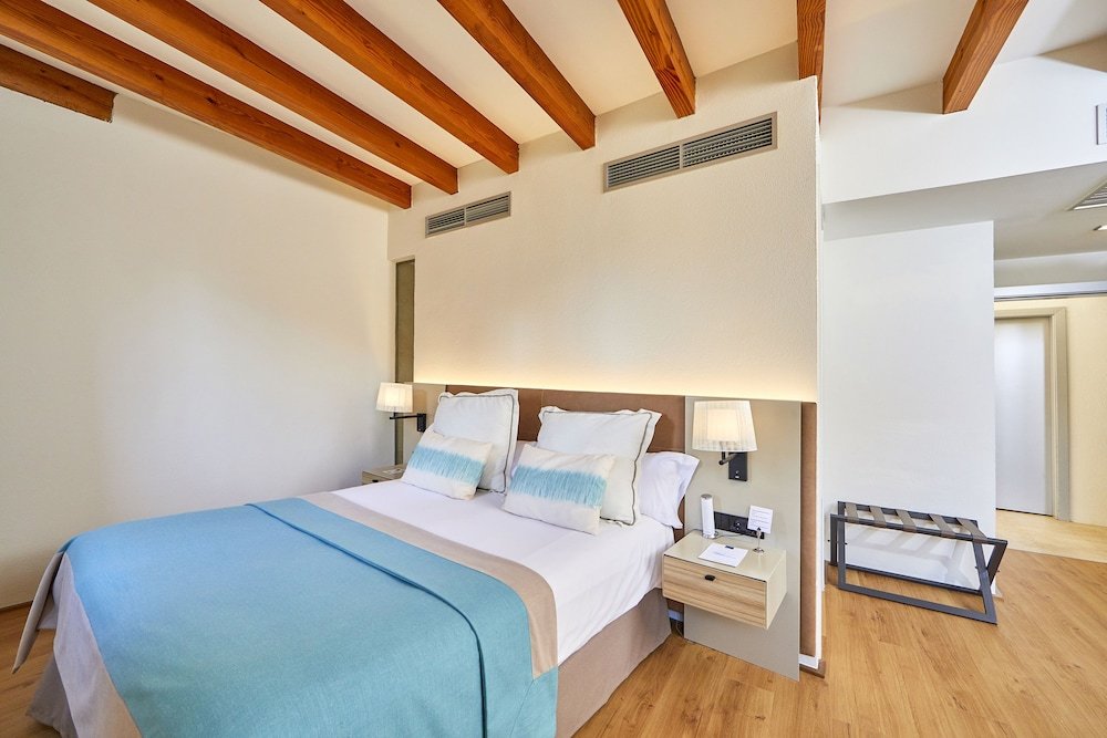 Фото Santa Clara Urban Hotel & SPA