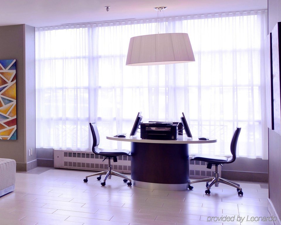 Фото Holiday Inn Ottawa Dwtn - Parliament Hill, an Ihg Hotel