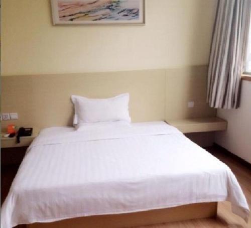 Фото 7 Days Inn Huaqiangbei Subway Station