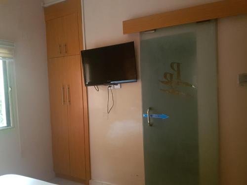 Фото Angel Park Place Hotel