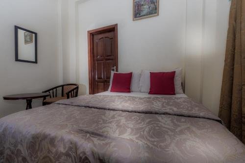 Фото Lavender Lodge