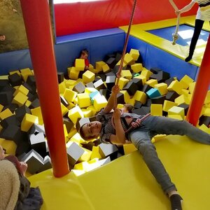 Trampoline park Positive (Minskaja vulica, 2к1), centro de entretenimiento