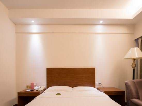 Фото Friendship Hotel