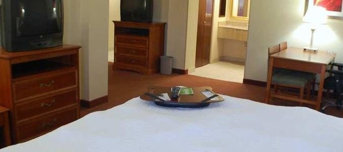 Фото Hampton Inn Linden