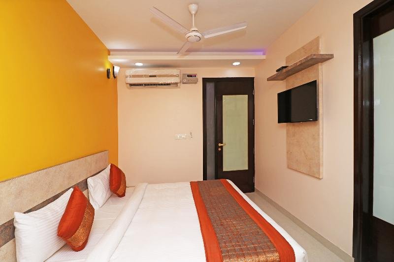 Фото Oyo Flagship 12675 Star inn