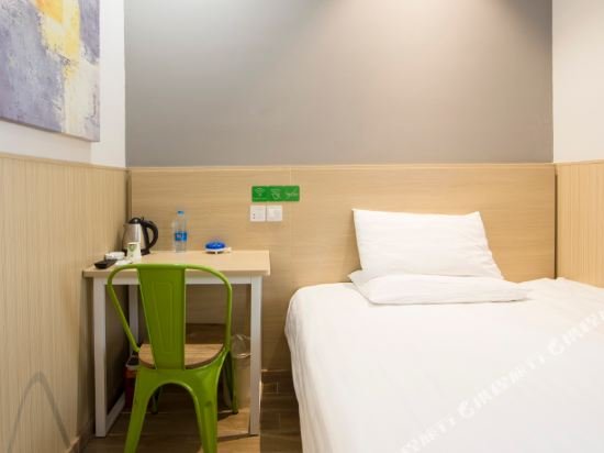 Фото Haiyou Shenzhen Luohu Port International Trade Hotel