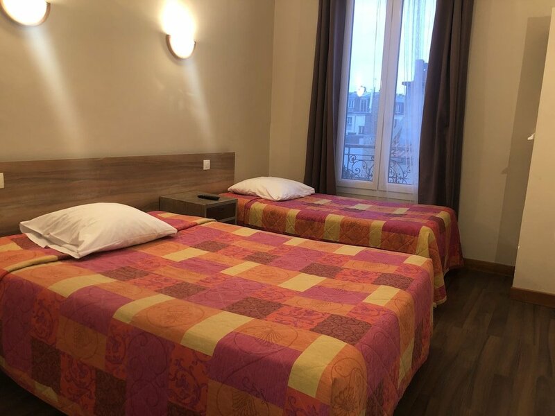 Гостиница Residence Champerret в Леваллуа-Перре