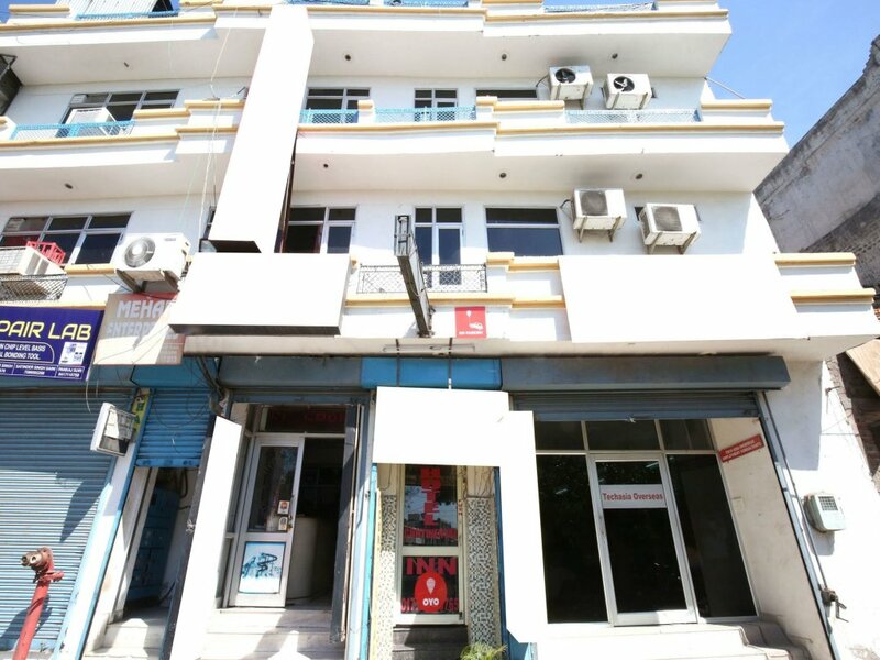 Гостиница Hotel Grand Plaza в Чандигархе