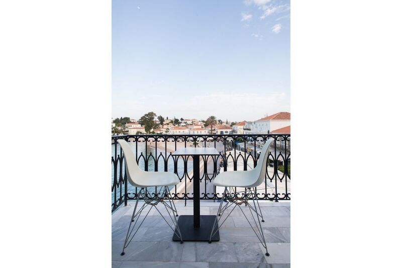 Фото Klimis Hotel