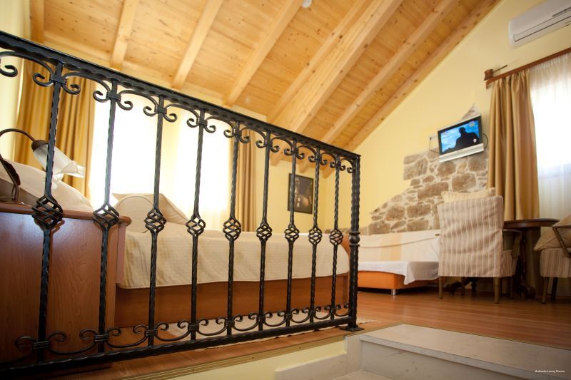 Фото Authentic Luxury Rooms