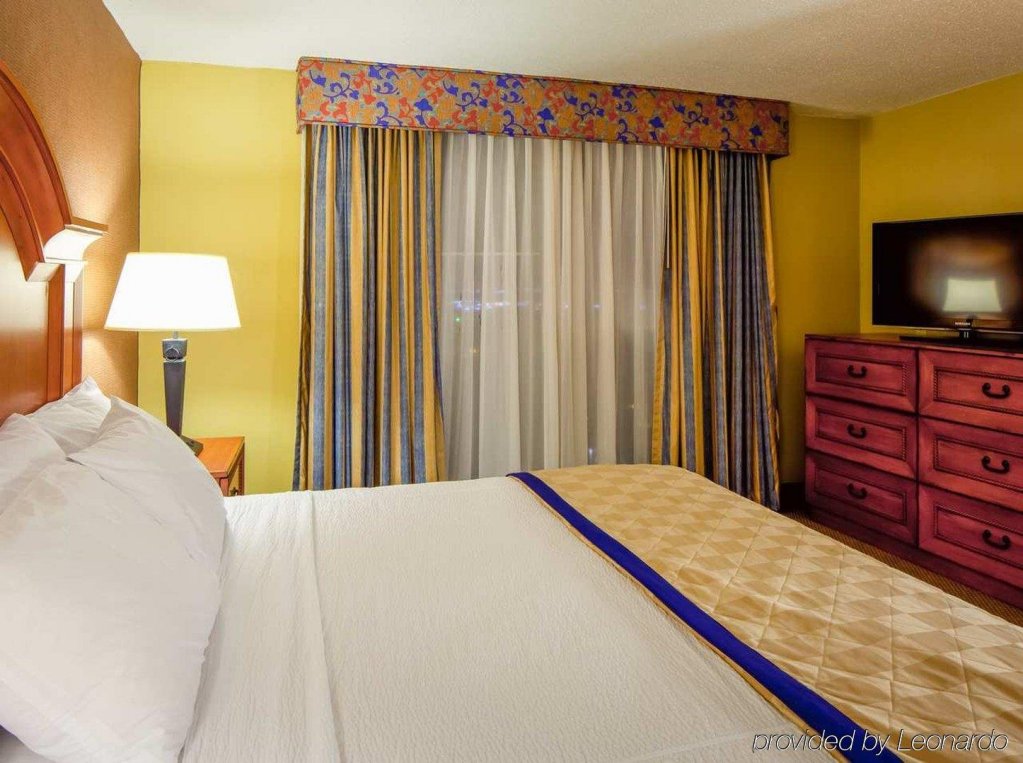 Фото Embassy Suites by Hilton San Antonio Nw I-10