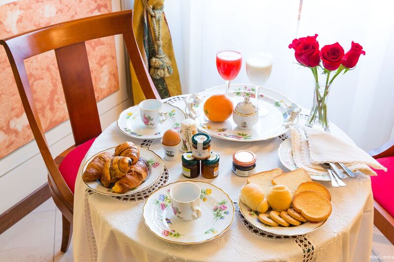 Фото Dipendenza Hotel Londra