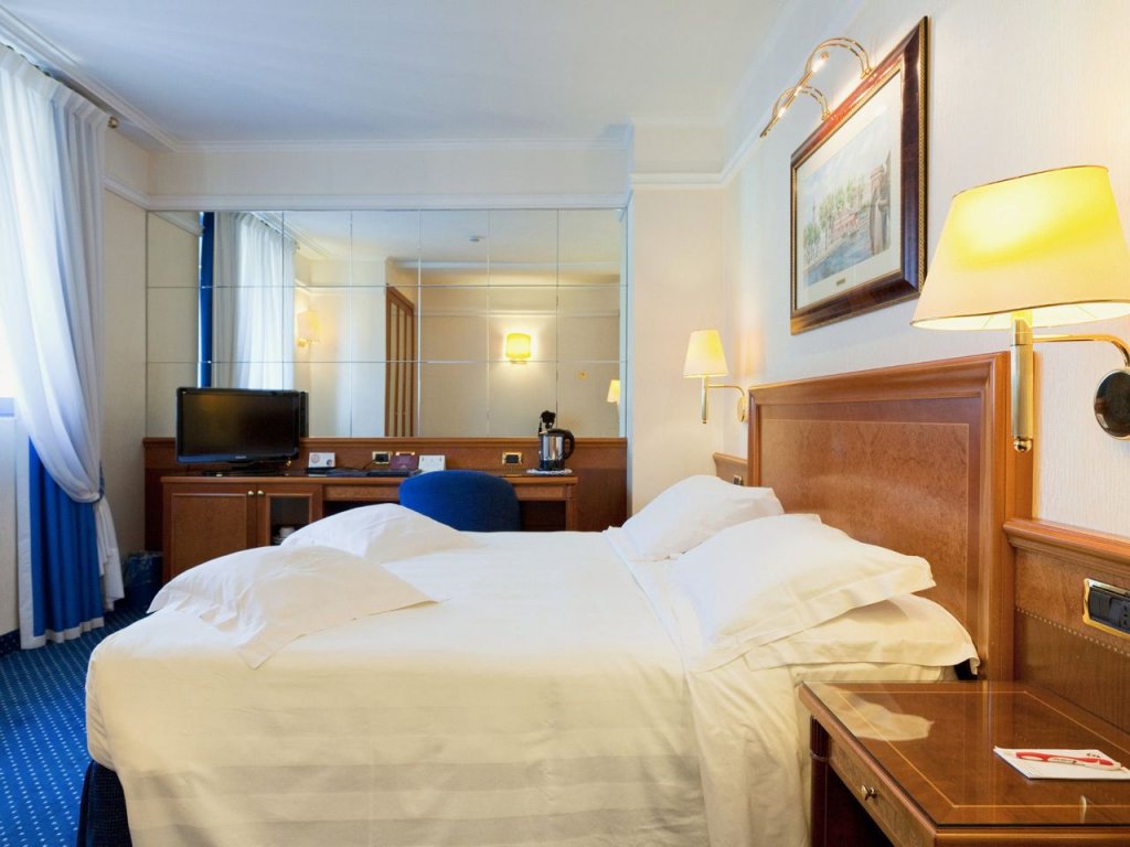 Фото Hotel Berna