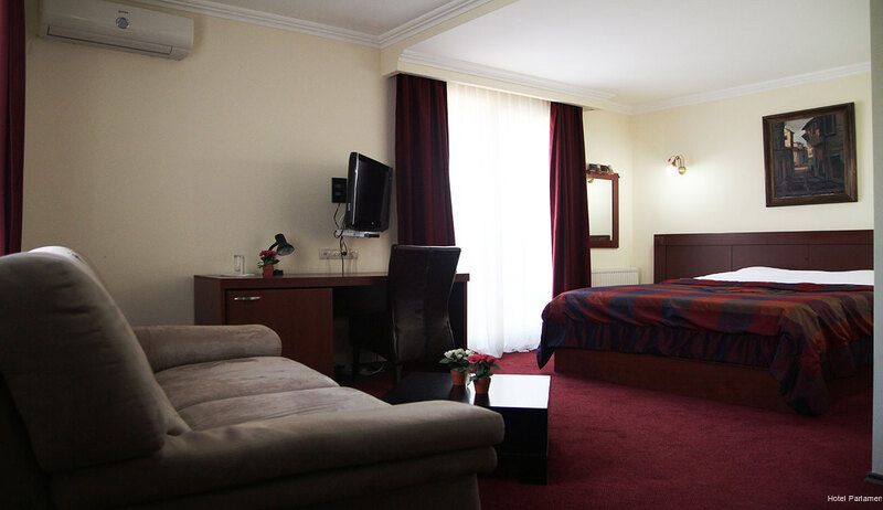 Фото Parlament Hotel