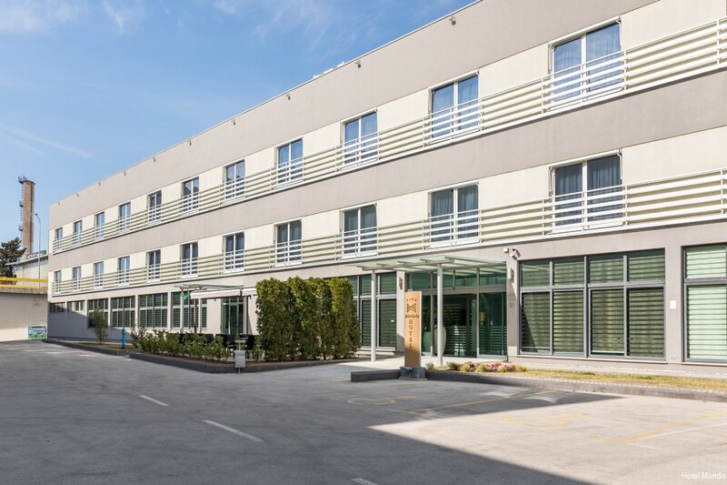 Фото Hotel Mondo