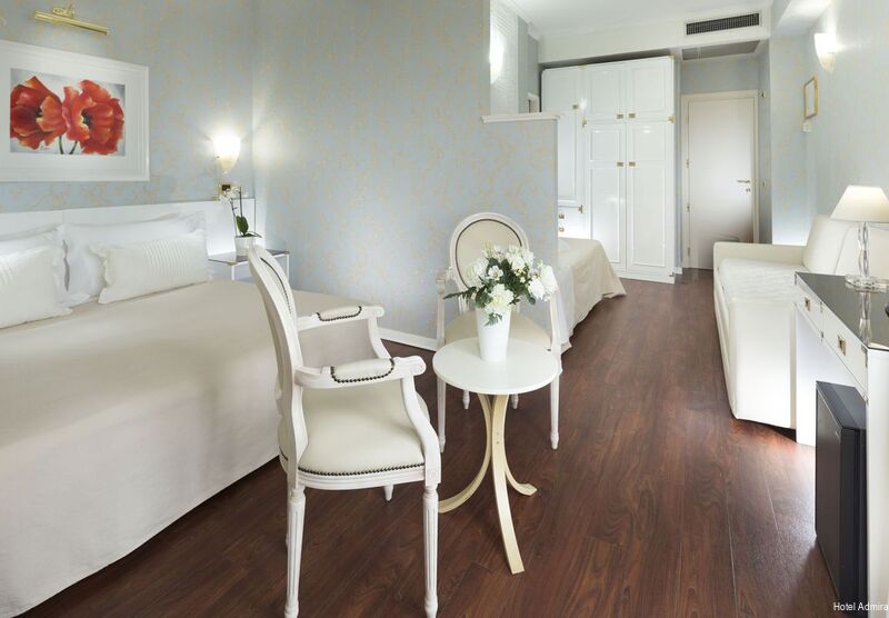 Фото Hotel Admiral