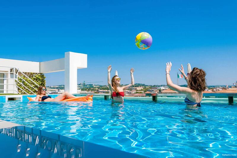 Фото Raffaello Hotel