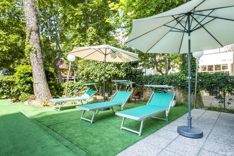 Фото Hotel Aiglon